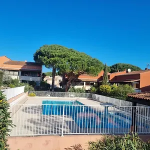 Lumineux Avec Piscine Appartement Fréjus